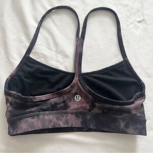 Lululemon Flow Y Bra Nulu Light Support size 4 no inserts